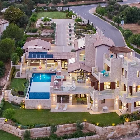 Willa Elea, New Deluxe Golf At Aphrodite Hills - 6 Bedrooms, 7 Bathrooms