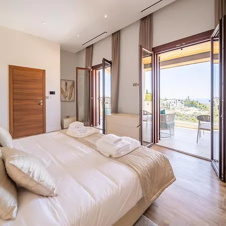 Вилла Elea, New Deluxe Golf At Aphrodite Hills - 6 Bedrooms, 7 Bathrooms Куклия
