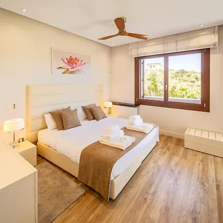 Villa Elea, New Deluxe Golf At Aphrodite Hills - 6 Bedrooms, 7 Bathrooms Kouklia
