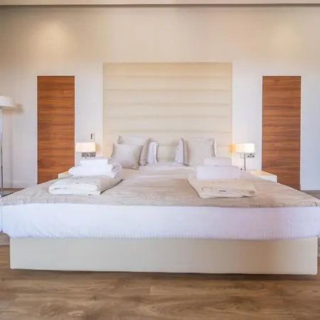 Villa Elea, New Deluxe Golf At Aphrodite Hills - 6 Bedrooms, 7 Bathrooms Kouklia