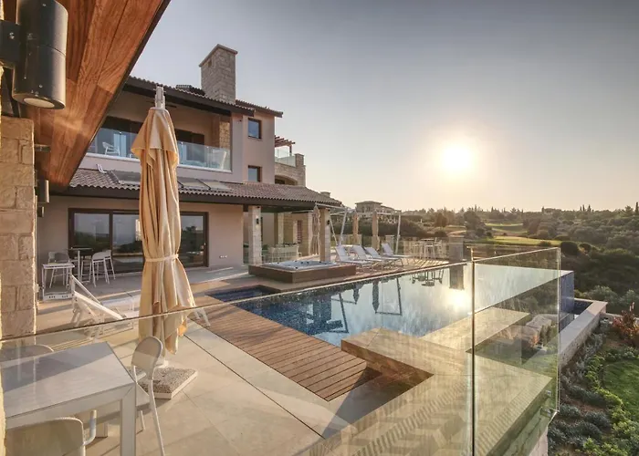 Vilă Elea, New Deluxe Golf At Aphrodite Hills - 6 Bedrooms, 7 Bathrooms