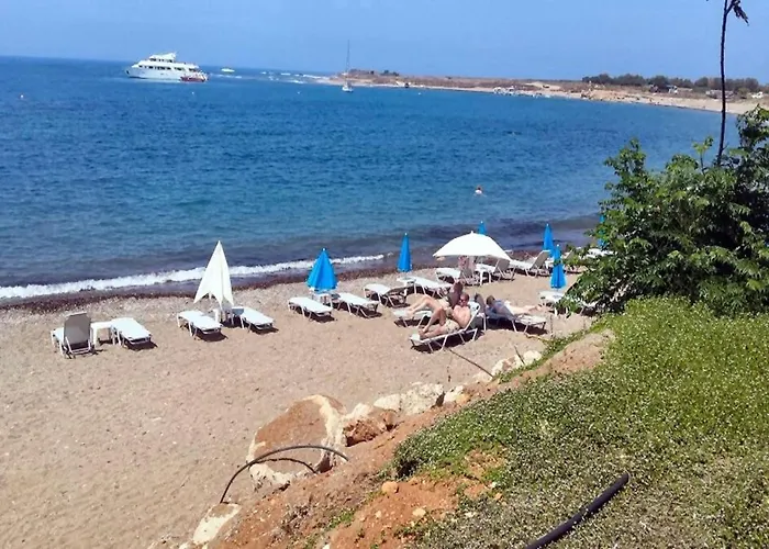 Elea, New Deluxe Golf At Aphrodite Hills - 6 Bedrooms, 7 Bathrooms Vilă