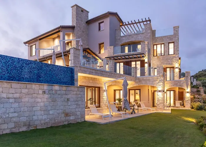 Elea, New Deluxe Golf At Aphrodite Hills - 6 Bedrooms, 7 Bathrooms Vilă