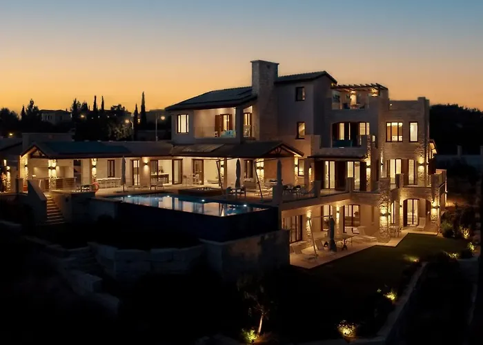 Elea, New Deluxe Golf At Aphrodite Hills - 6 Bedrooms, 7 Bathrooms Vilă *