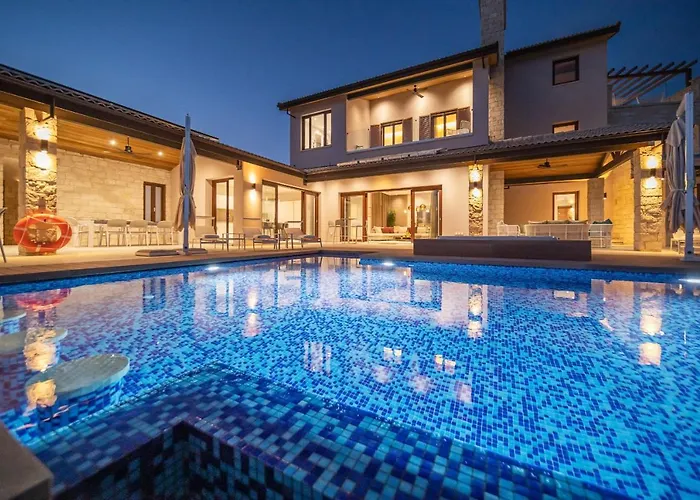 Elea, New Deluxe Golf At Aphrodite Hills - 6 Bedrooms, 7 Bathrooms Kouklia