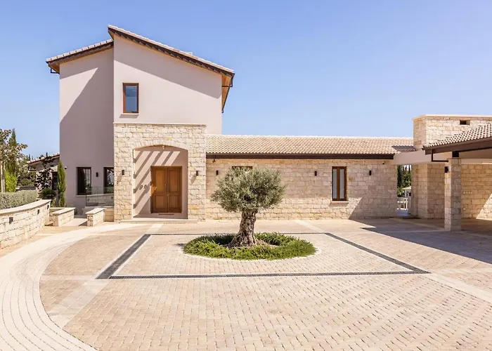 Elea, New Deluxe Golf At Aphrodite Hills - 6 Bedrooms, 7 Bathrooms Vilă *