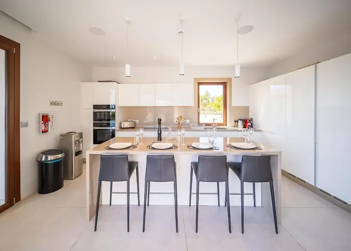 Elea, New Deluxe Golf At Aphrodite Hills - 6 Bedrooms, 7 Bathrooms Vilă Kouklia