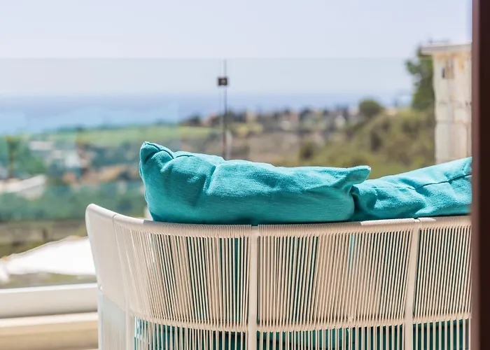 Elea, New Deluxe Golf At Aphrodite Hills - 6 Bedrooms, 7 Bathrooms Vilă *