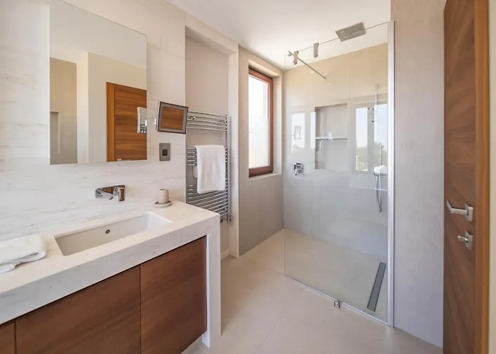 Elea, New Deluxe Golf At Aphrodite Hills - 6 Bedrooms, 7 Bathrooms